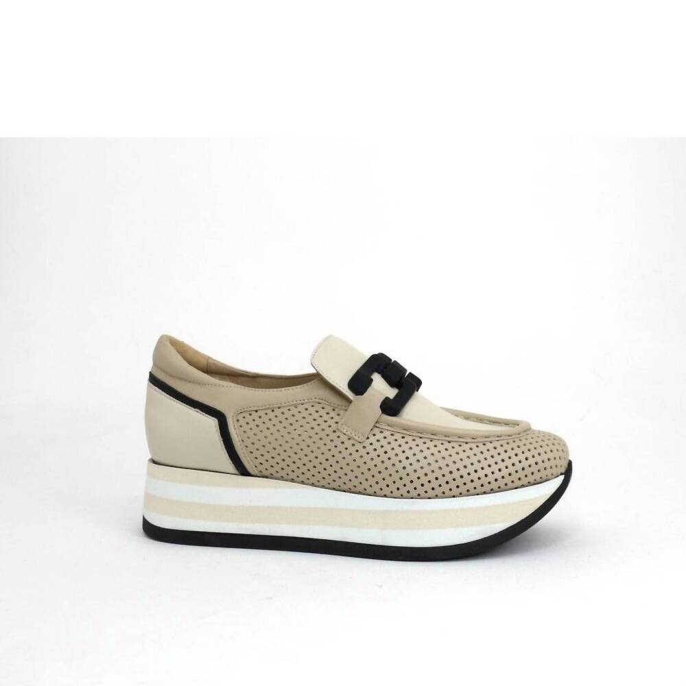 NEW SOFTWAVES women's chrys slip-on shoes in camel nappa
